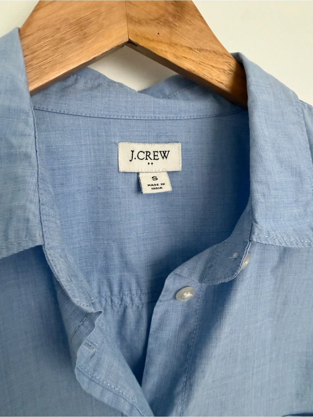J. Crew Light Blue womens Casual Button-Down Shirt 100% Cotton - Picture 3 of 11